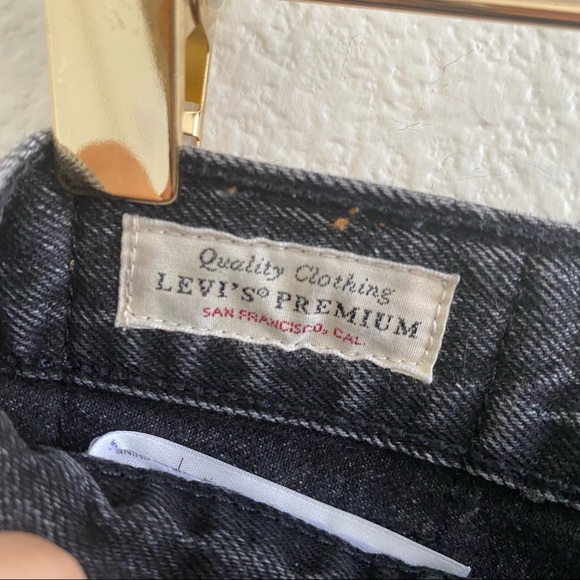 Levi's 501s Premium Denim Washed Black Grey Cut Off Distressed Jean Shorts - Picture 5 of 7